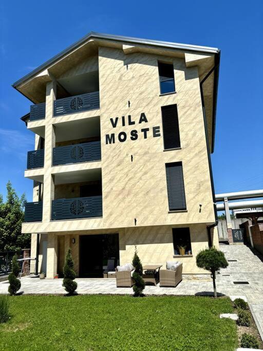 Villa Moste With Pool & Ev Station Ljubljana Extérieur photo