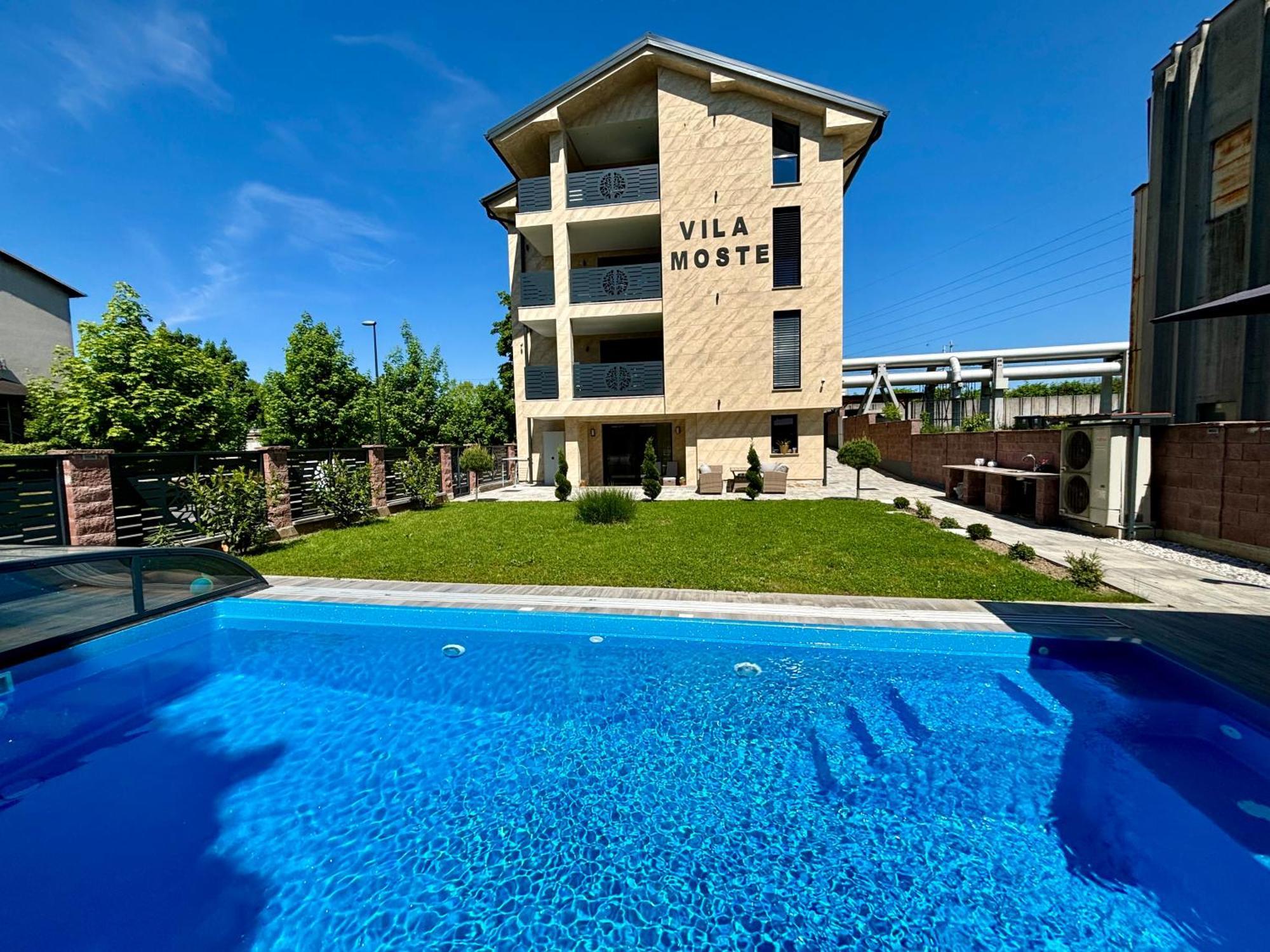 Villa Moste With Pool & Ev Station Ljubljana Extérieur photo