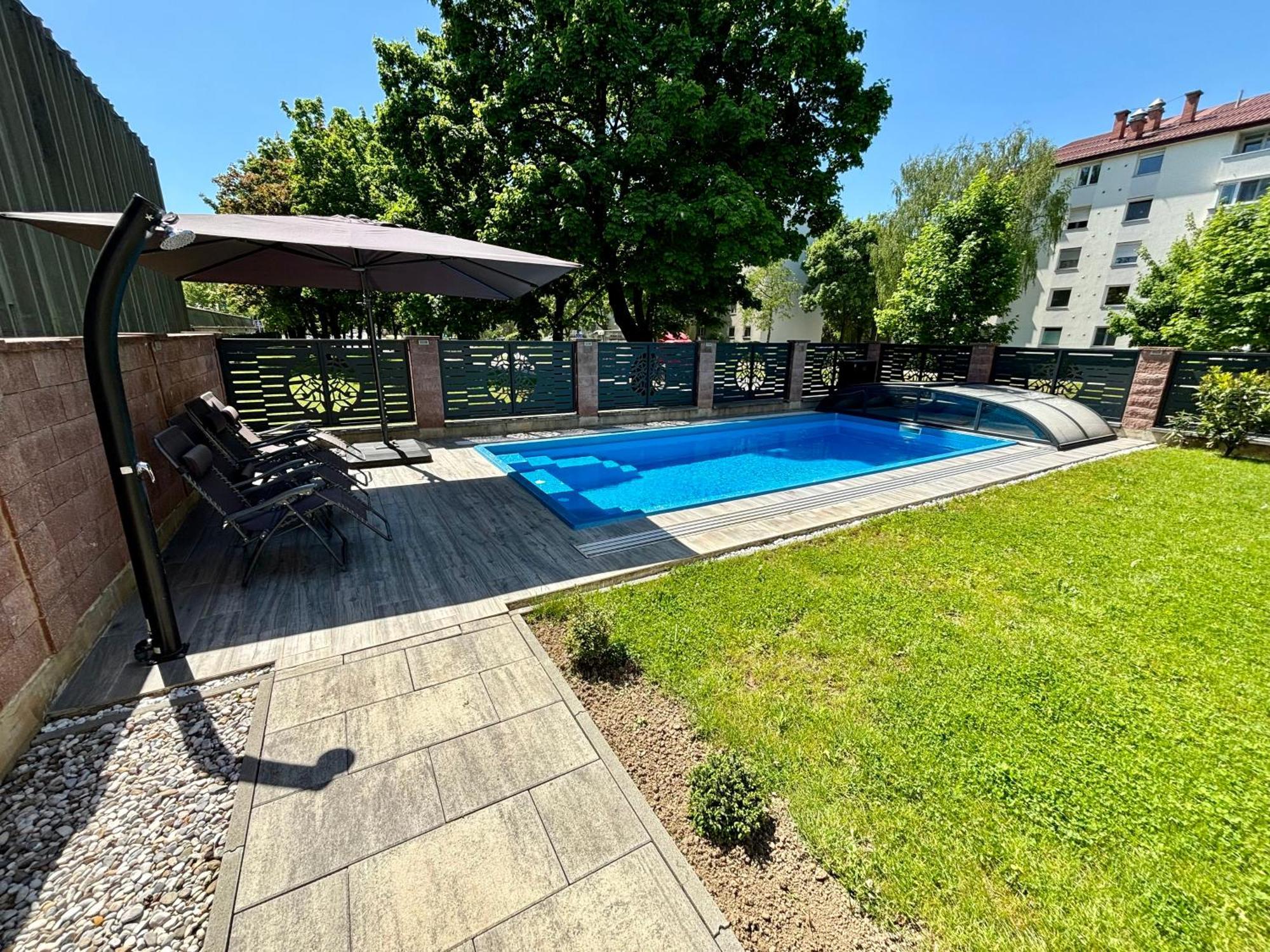 Villa Moste With Pool & Ev Station Ljubljana Extérieur photo