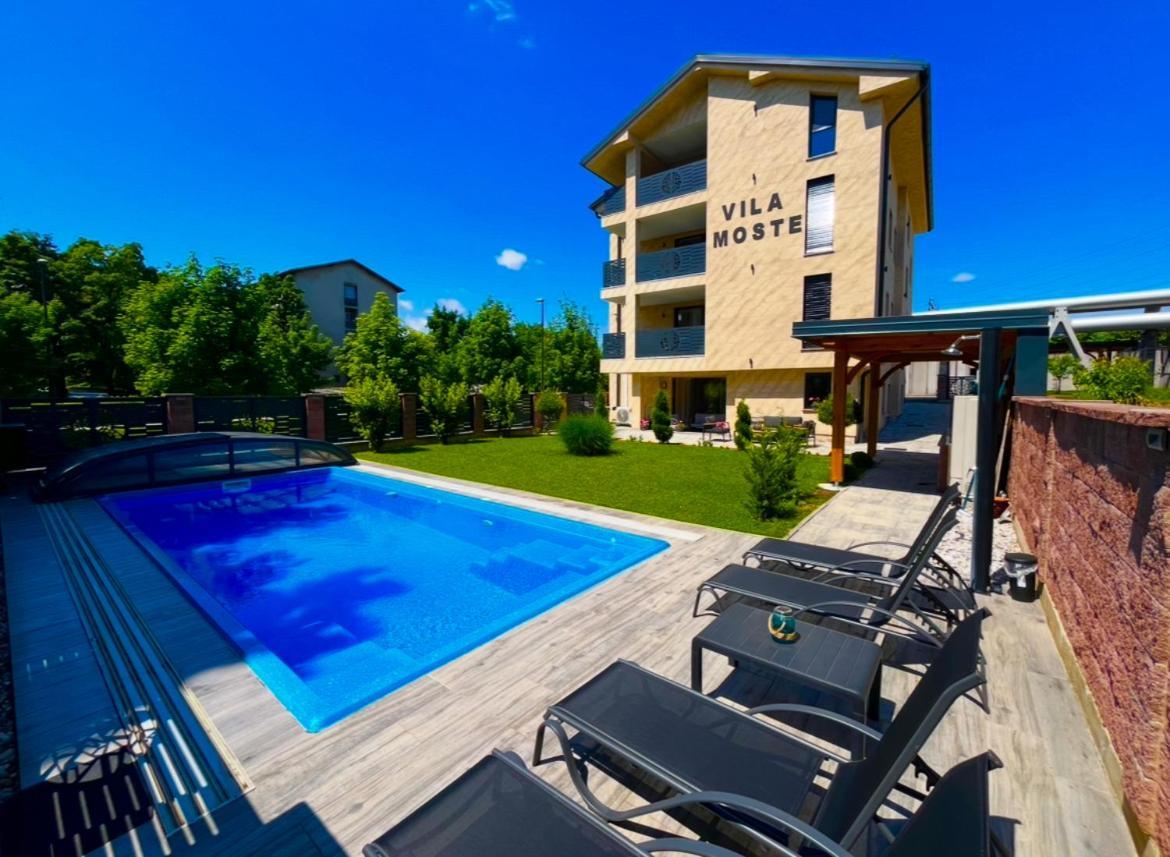 Villa Moste With Pool & Ev Station Ljubljana Extérieur photo
