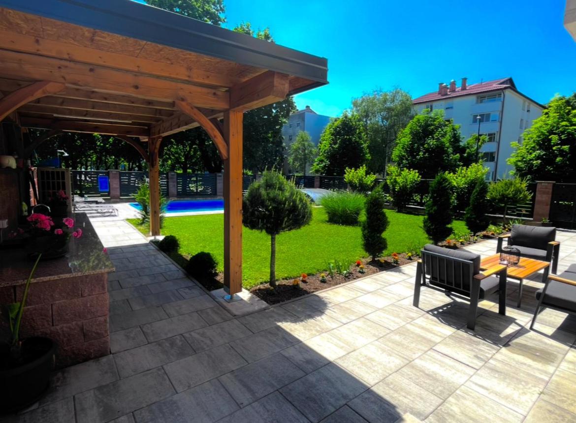Villa Moste With Pool & Ev Station Ljubljana Extérieur photo