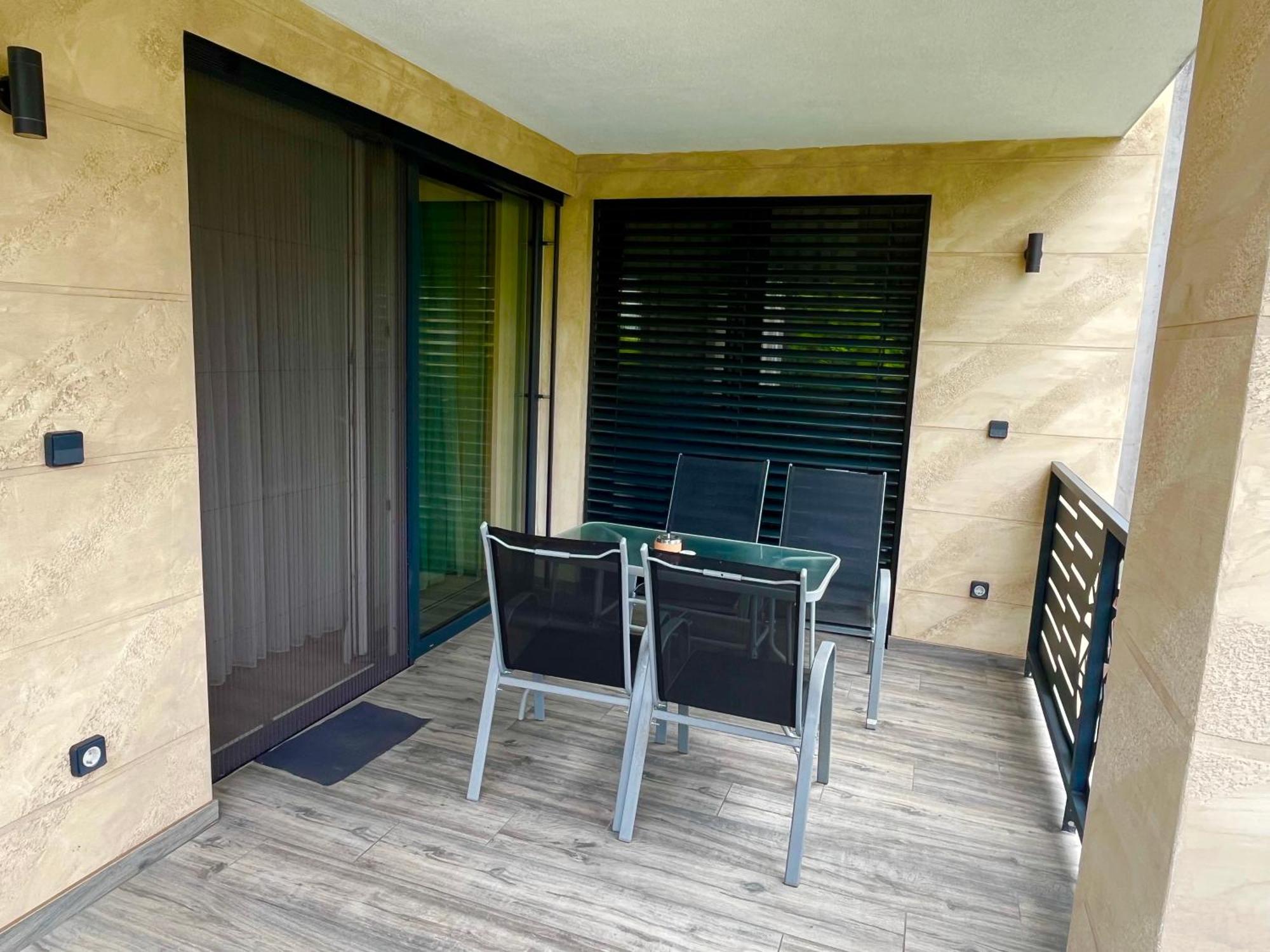 Villa Moste With Pool & Ev Station Ljubljana Extérieur photo